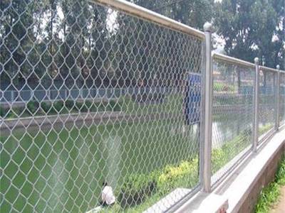 鋁包鋼護欄網圖片4 鋁包鋼護欄網圖片4