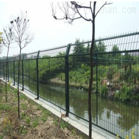 ?護欄網施工注意事項圖片2 ?護欄網施工注意事項圖片2