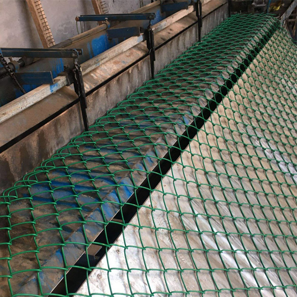 球場(chǎng)勾花圍網(wǎng)圖片2 球場(chǎng)勾花圍網(wǎng)圖片2