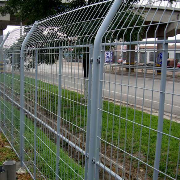 公路隔離網圖片4 公路隔離網圖片4