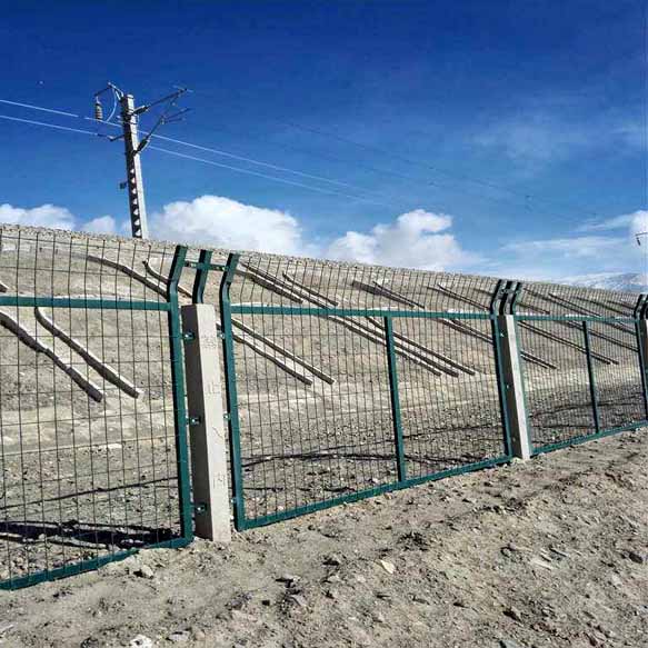 廠家直銷鐵路安全防護(hù)網(wǎng) 鐵路橋下防護(hù)柵欄圖片1 廠家直銷鐵路安全防護(hù)網(wǎng) 鐵路橋下防護(hù)柵欄圖片1