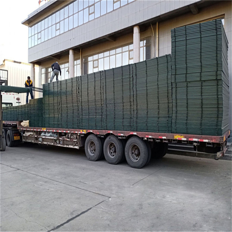 高鐵橋墩防護柵欄圖片3 高鐵橋墩防護柵欄圖片3