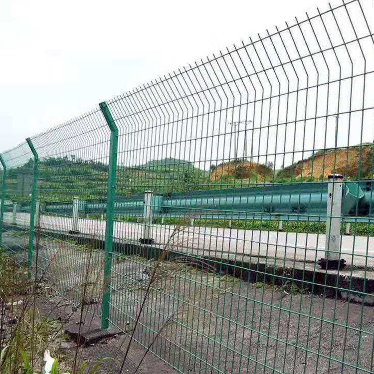 隔離網圍欄圖片3 隔離網圍欄圖片3