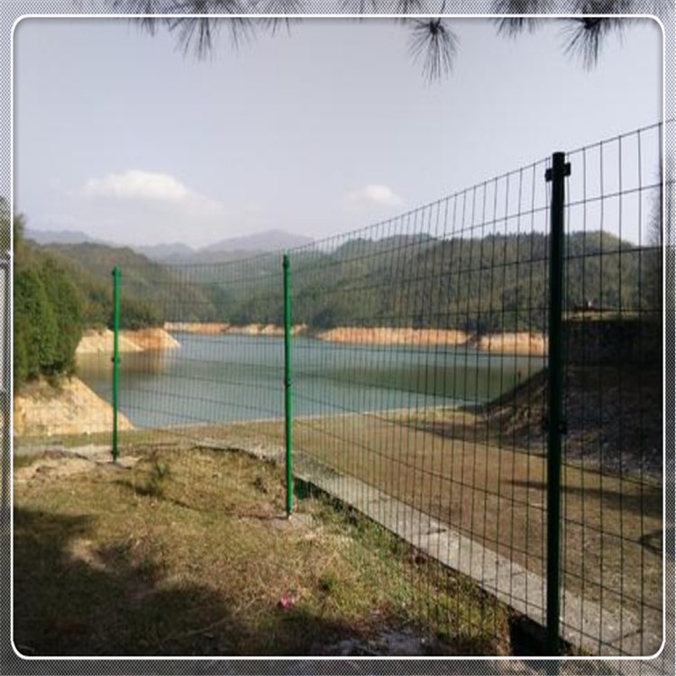 池塘安全隔離網圖片4 池塘安全隔離網圖片4