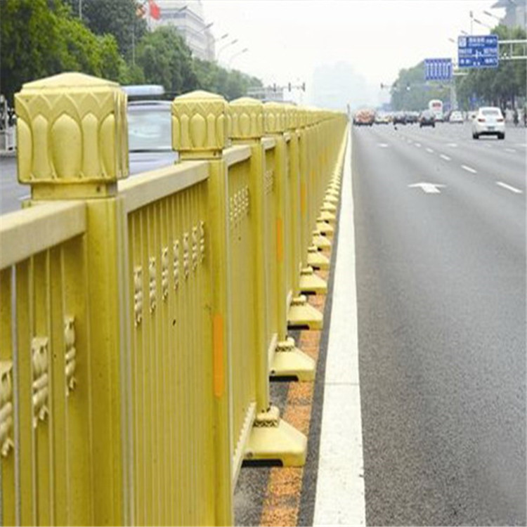 道路隔離市政護欄圖片4 道路隔離市政護欄圖片4