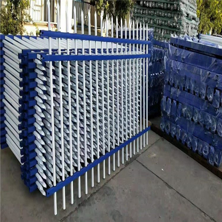 小區(qū)鋅鋼護(hù)欄圖片4 小區(qū)鋅鋼護(hù)欄圖片4