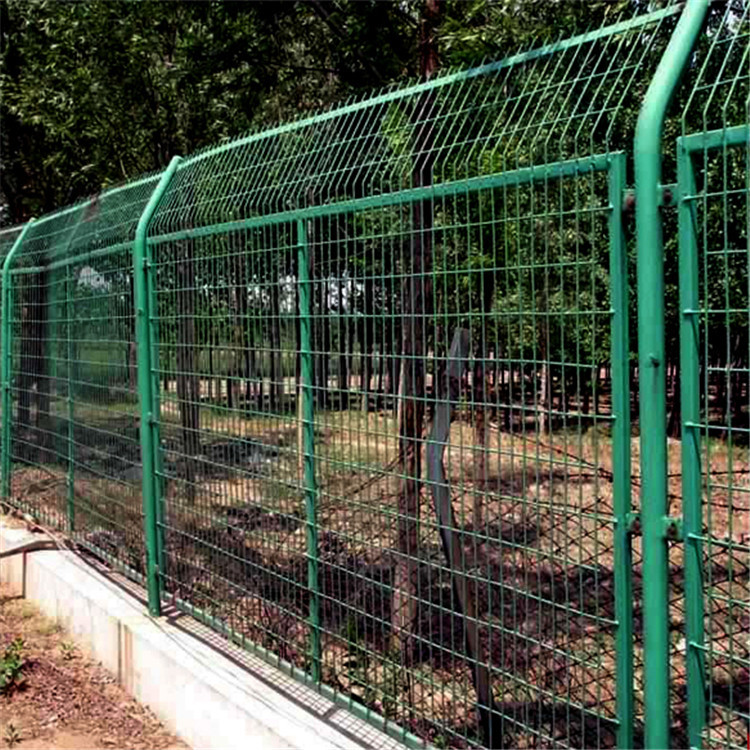 園林花壇防護(hù)網(wǎng)圖片4 園林花壇防護(hù)網(wǎng)圖片4