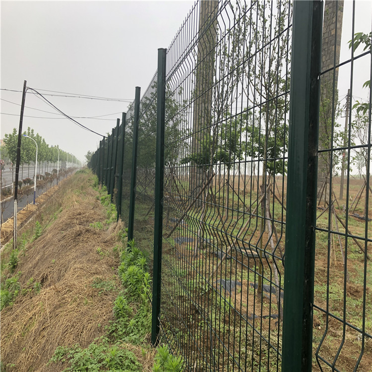 園林圍墻防護網圖片4 園林圍墻防護網圖片4