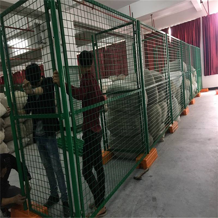 工廠車間隔離網(wǎng)圖片3 工廠車間隔離網(wǎng)圖片3